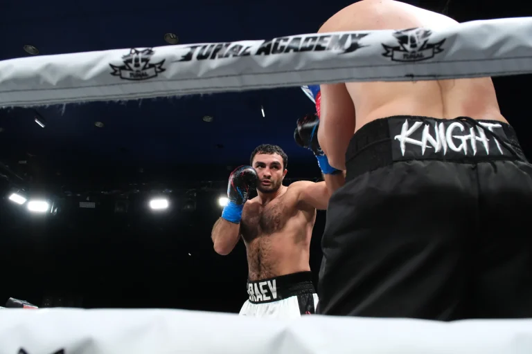 Bosphorus Bloodline · Luka De'Ligt Knight vs Surat Garayev