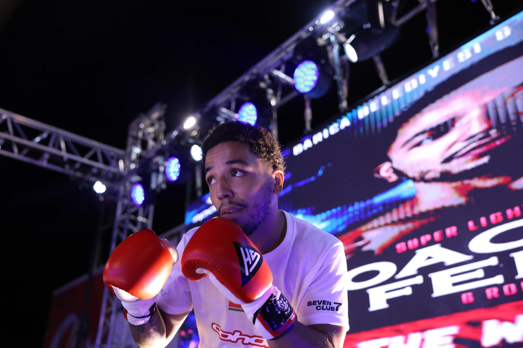 Joachim Fenu before entering the ring