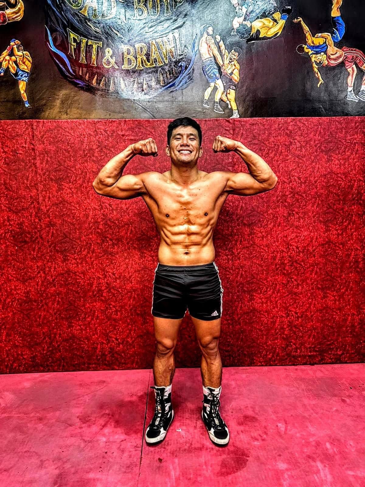 Mark Angel Sadang · à la salle